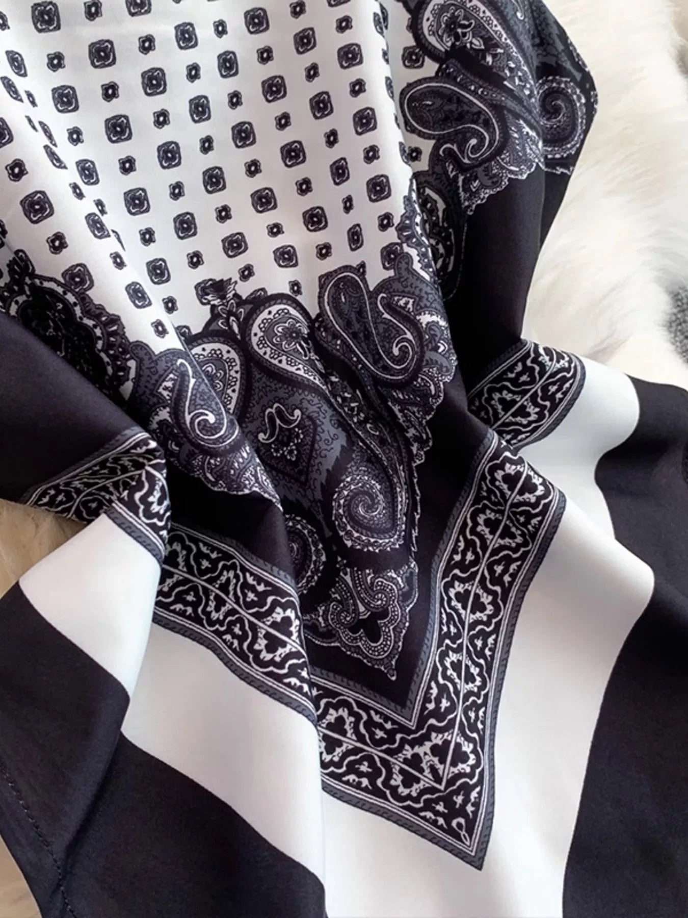 2af320e69ec14c6383de5b6891c8ea52-Max-Origin