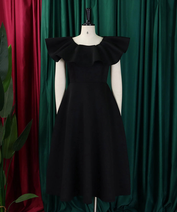 Elegant Ruffled Skirt Banquet Dress