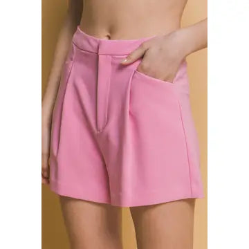 Pleated Waist Woven Shorts w/ Pockets