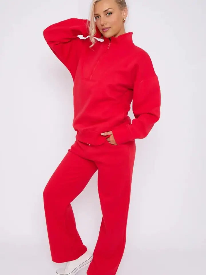 Sweatshirt with Straight-Leg Jogger