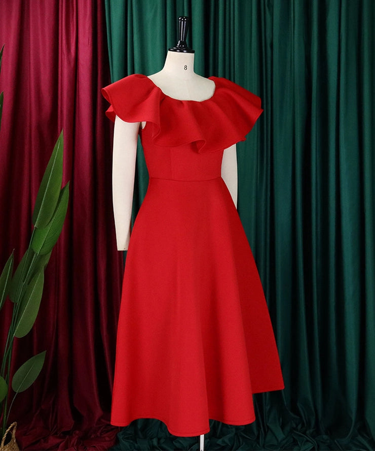 Elegant Ruffled Skirt Banquet Dress