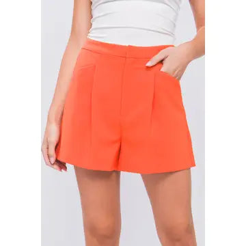 Pleated Waist Woven Shorts w/ Pockets