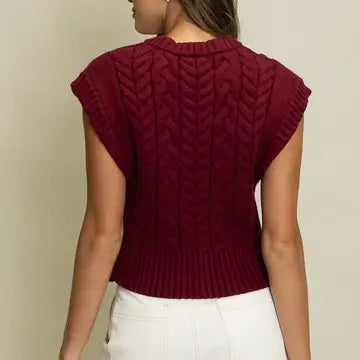 Cable Knit Sleeveless Sweater Vest